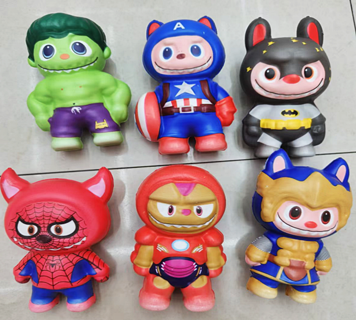 Гра Антистрес Сквіші "Супергерої" 1010-1 оптом